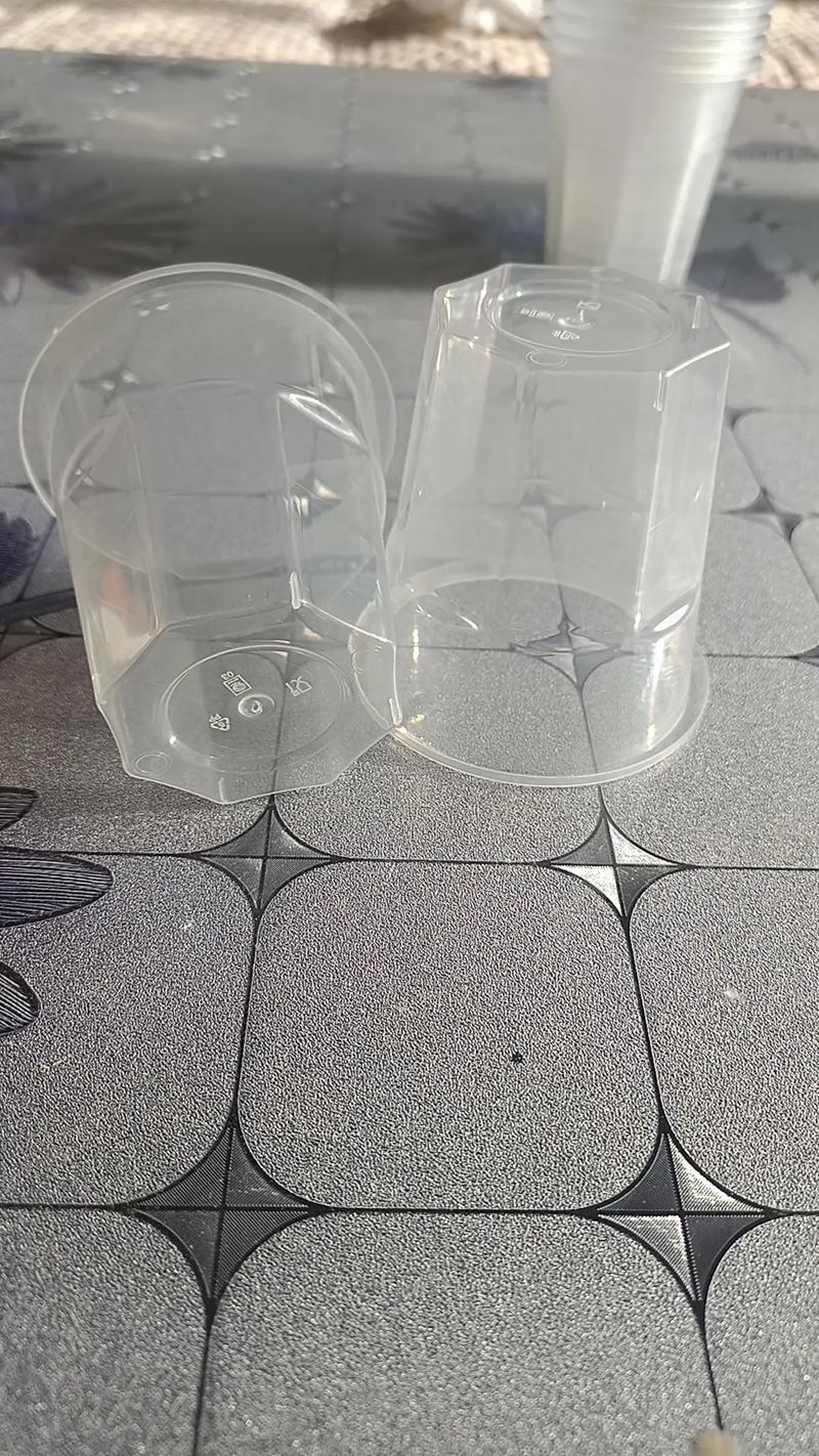 环保塑料制品怎么选？专业生产厂家教你一眼看懂好材料